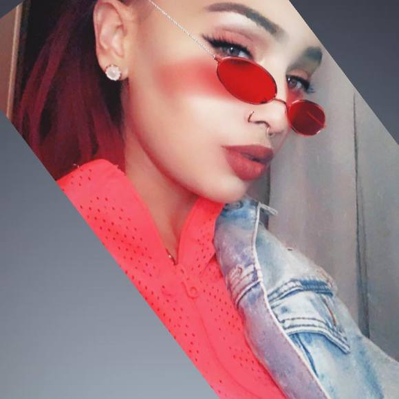 Meet your Posher, Mellisa - Picture 1 of 1